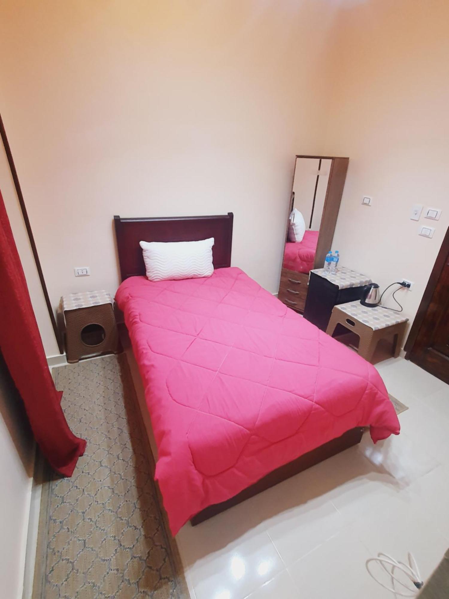 Andy Guest House Pyramids View Kafret el-Gabal Quarto foto